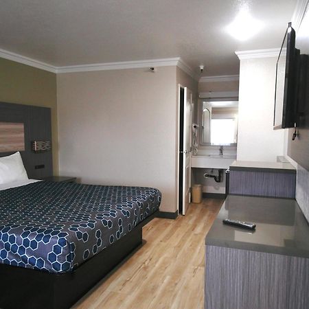 Americas Best Value Inn-Rialto Kültér fotó