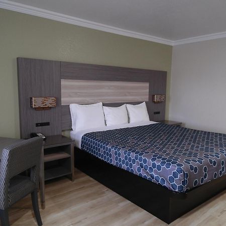 Americas Best Value Inn-Rialto Kültér fotó
