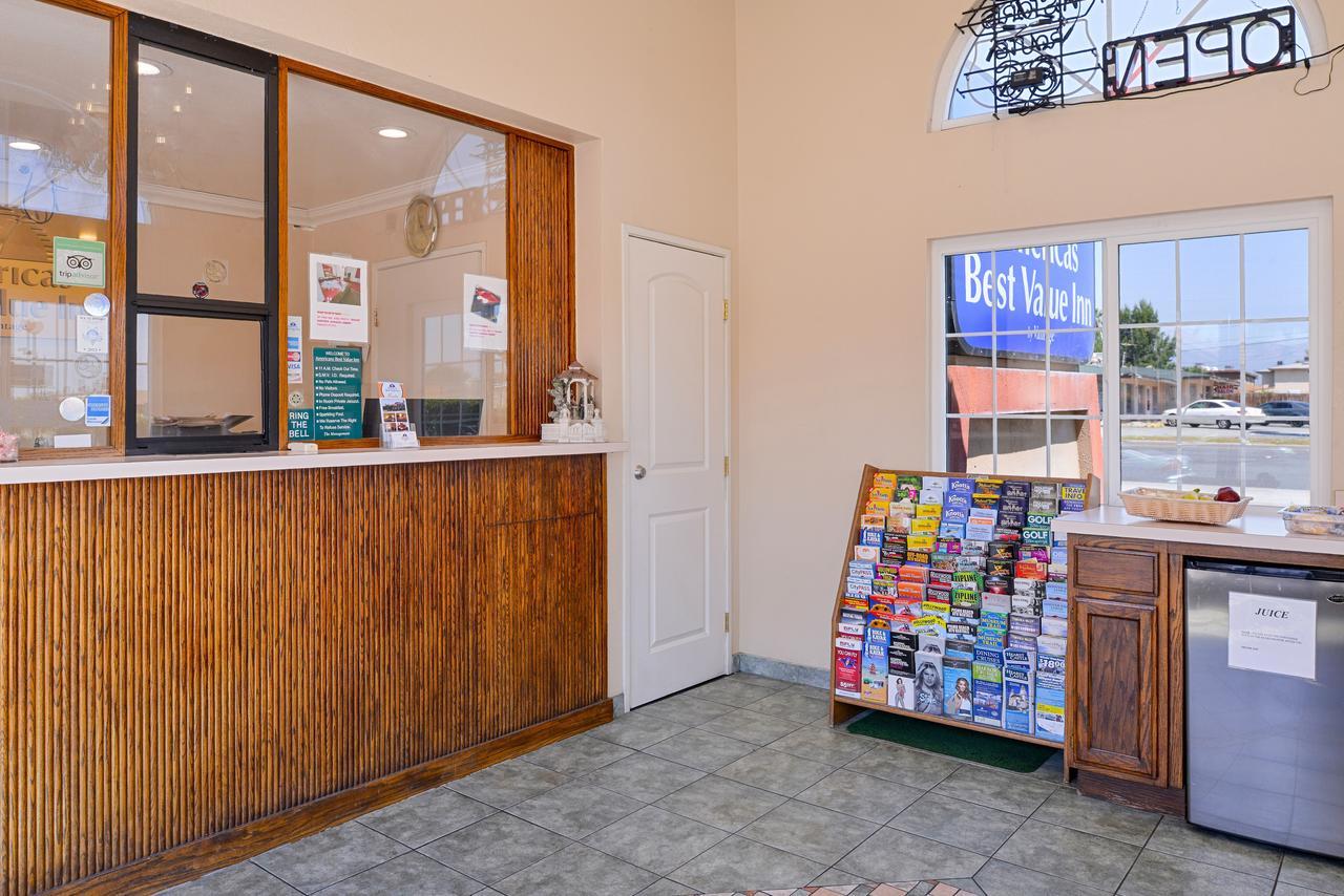 Americas Best Value Inn-Rialto Kültér fotó