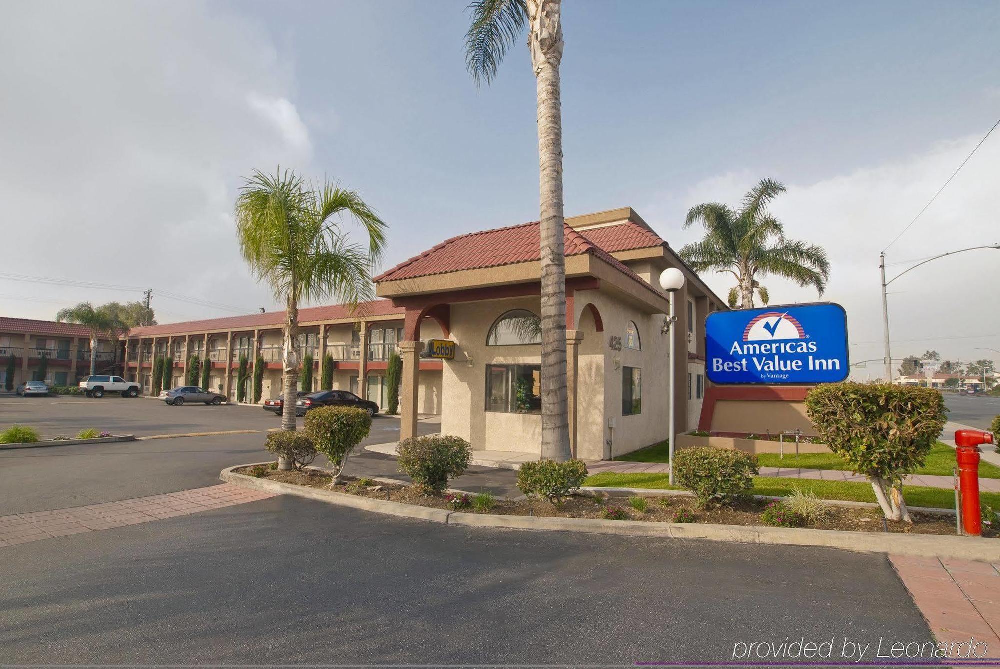 Americas Best Value Inn-Rialto Kültér fotó